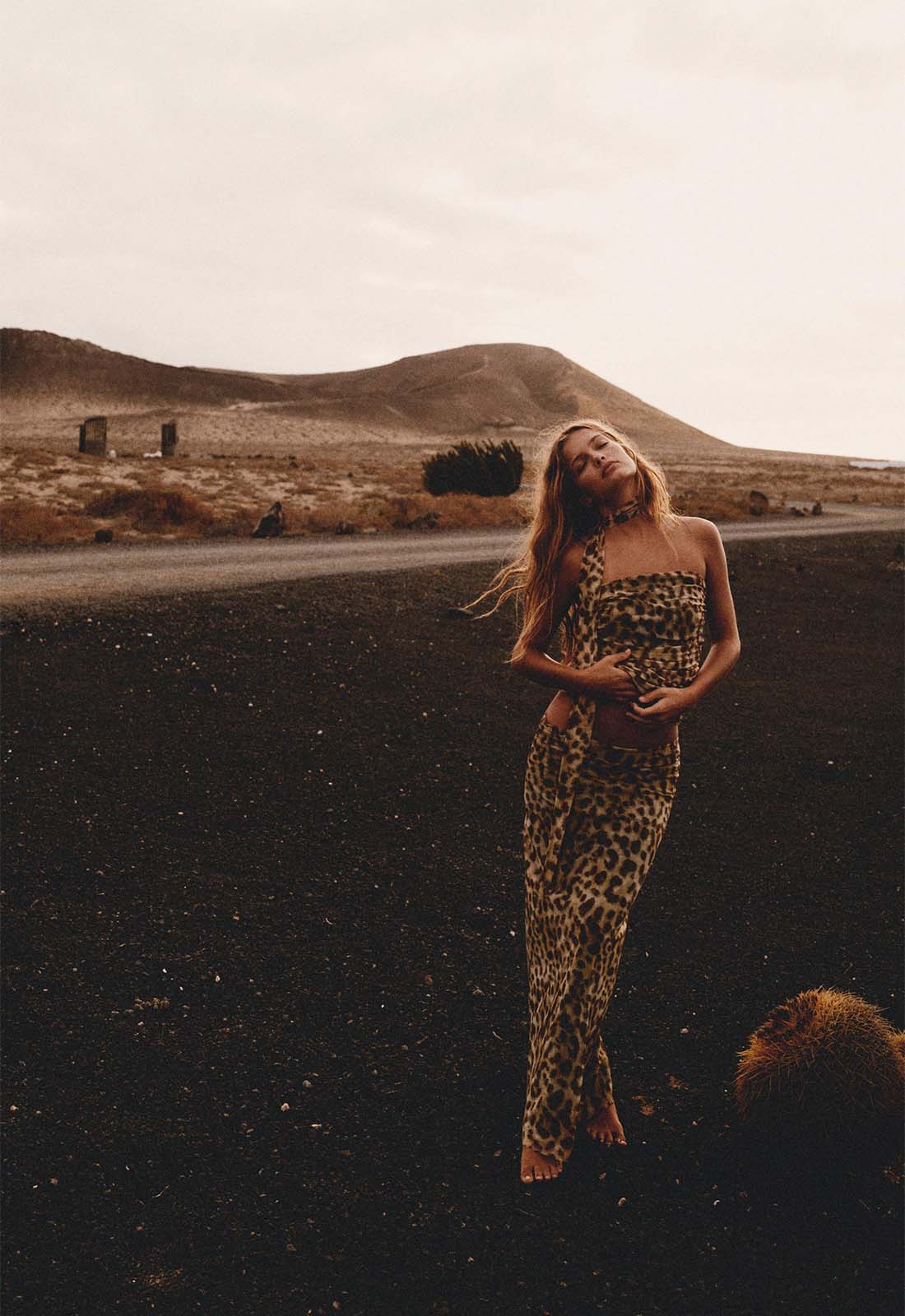 Conjunto de Top e Saia de Onça - Leopard