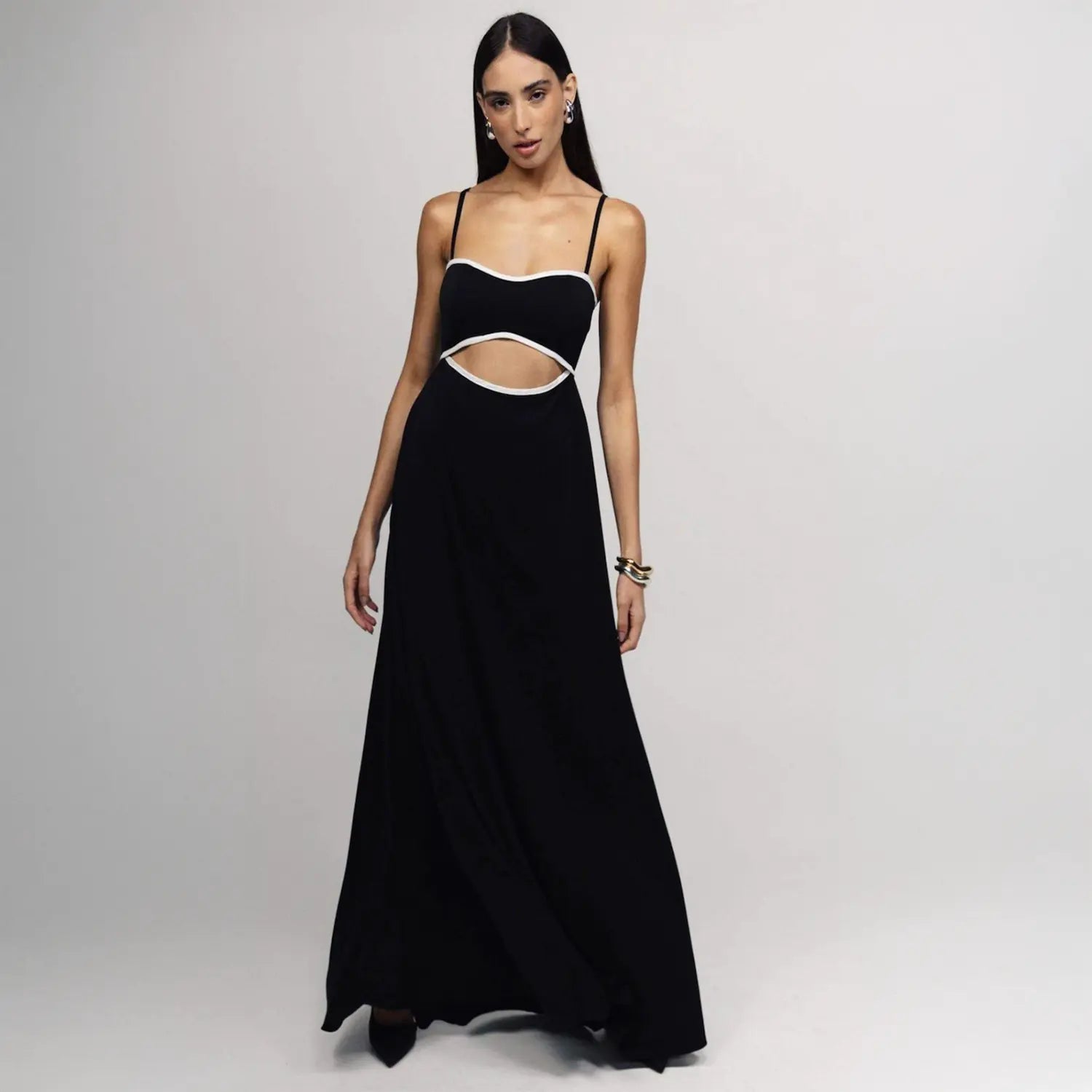 Vestido Maxi Preto com Contorno - Mirage
