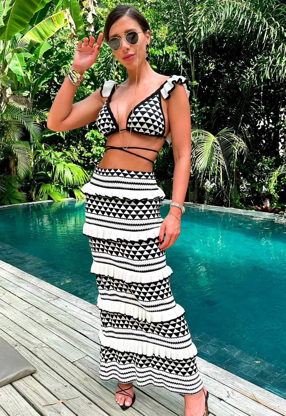Conjunto de Top e Saia Estampado com Babados Caribe