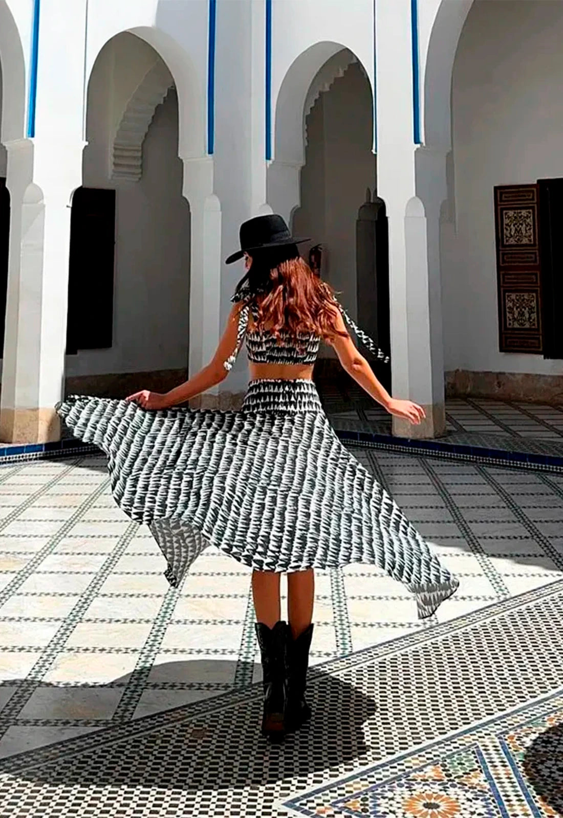 Conjunto Atins - Top e Saia Estampada