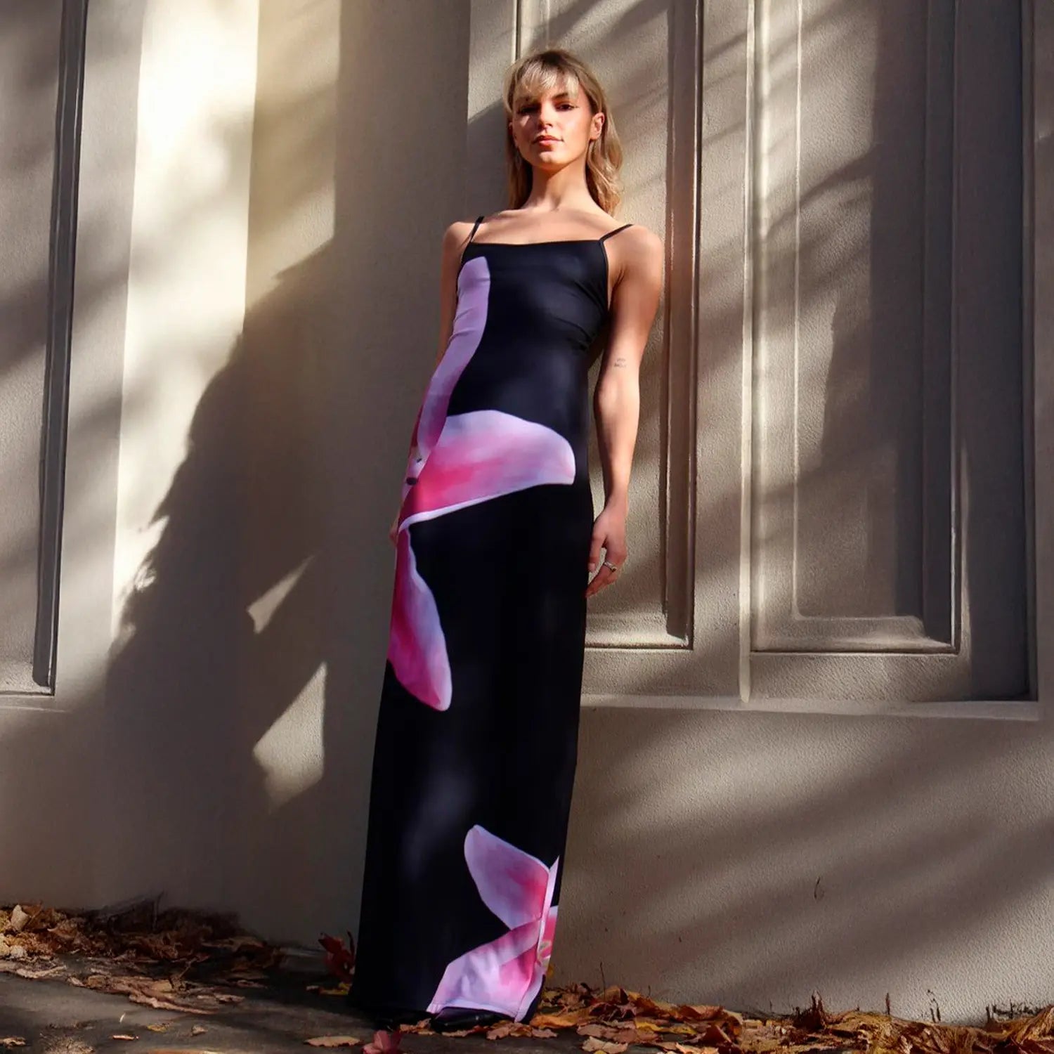 Vestido Preto Floral - Tulip